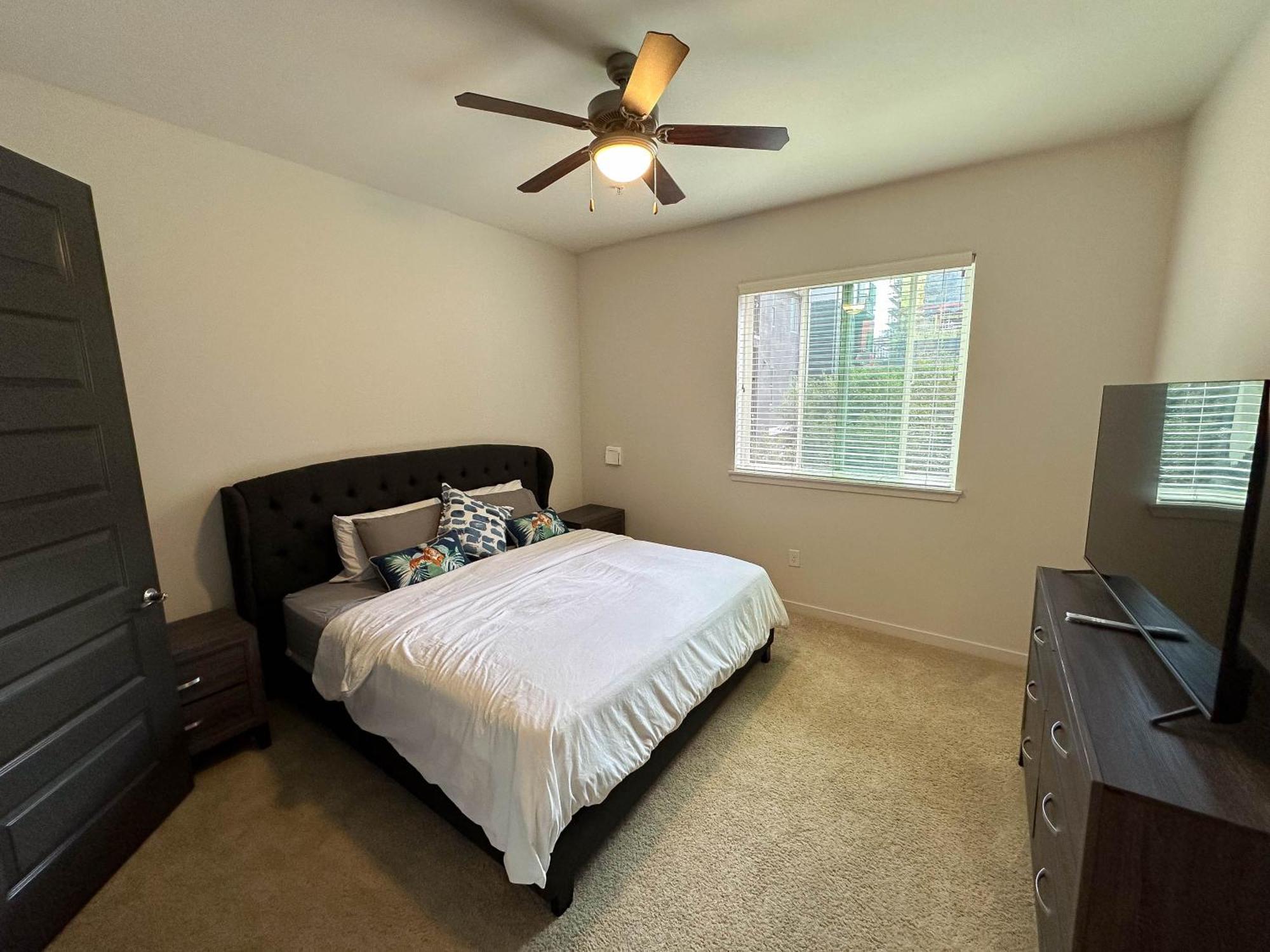 Luxury Designed 2 Bedrooms Part Hotel In Woodland Hills Ca 洛杉矶 外观 照片